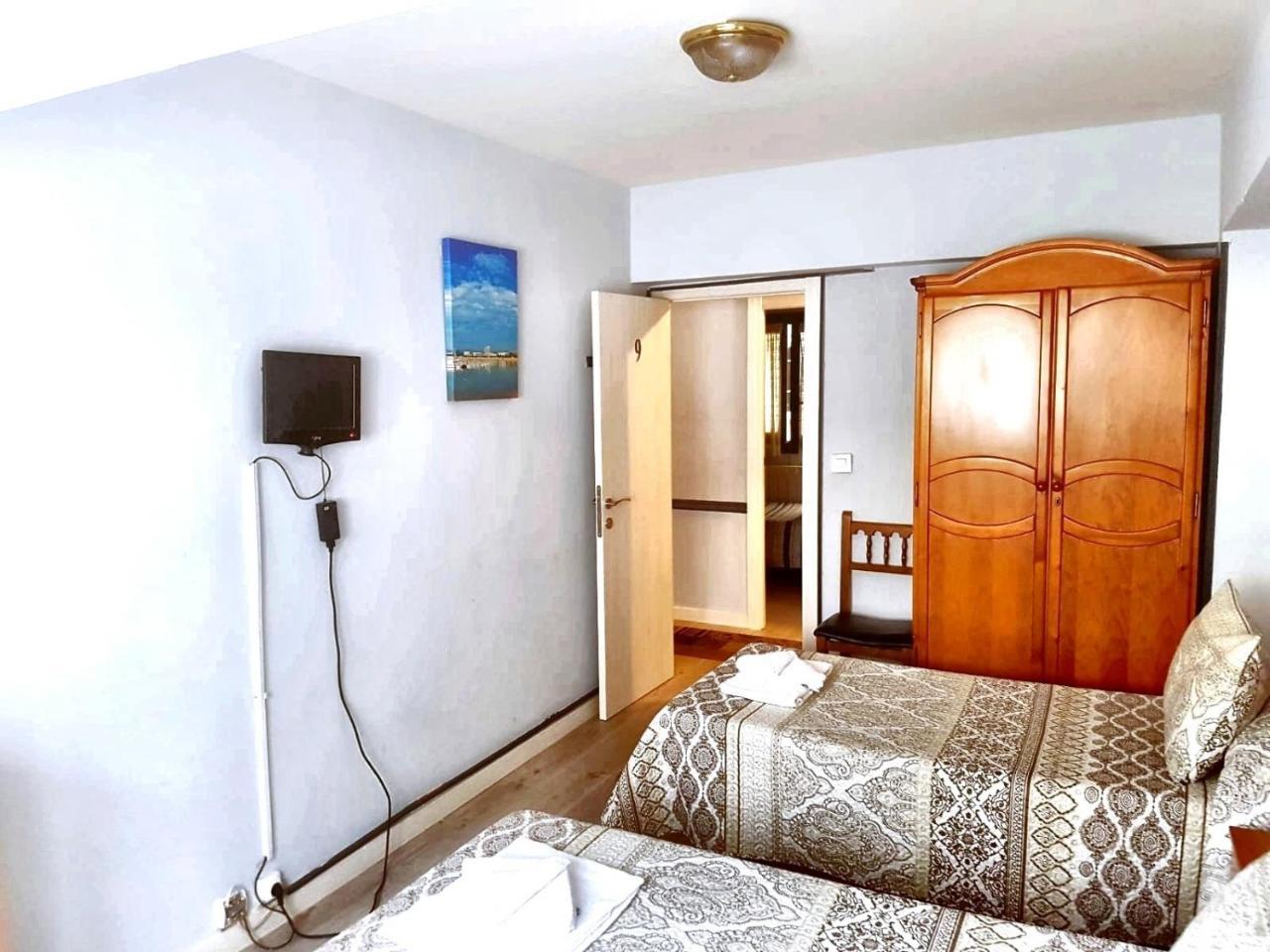 Hostal El Pesquero Burgo Esterno foto